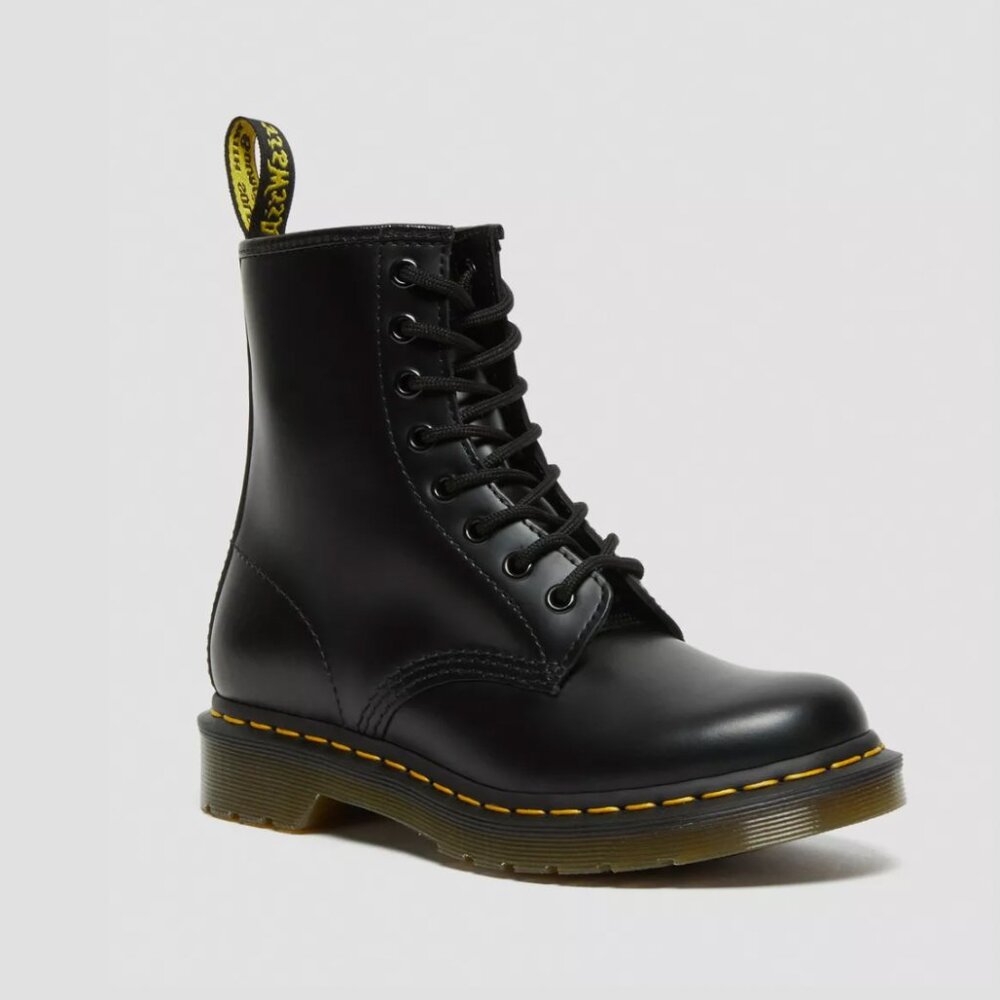 1460 Women's Smooth Leather Lace Up Boots